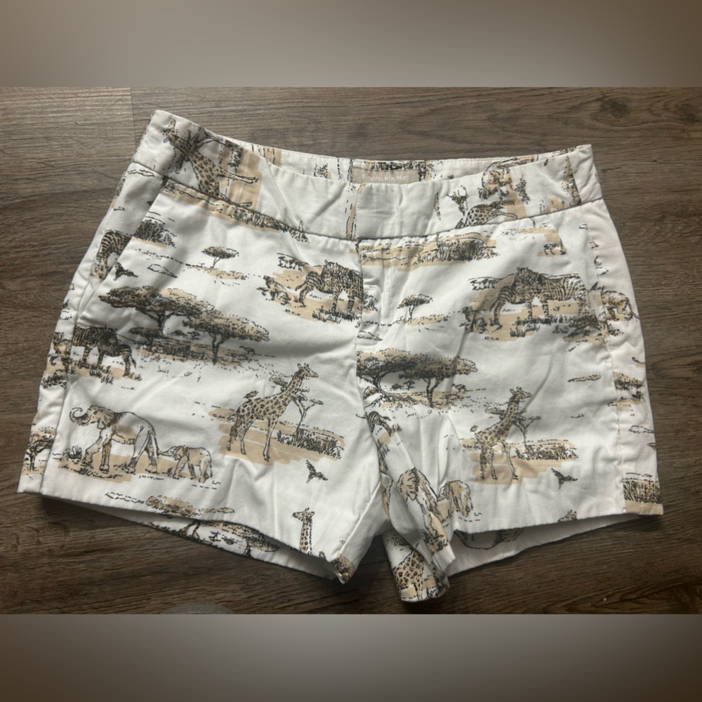 Banana republic animal print shorts size 4